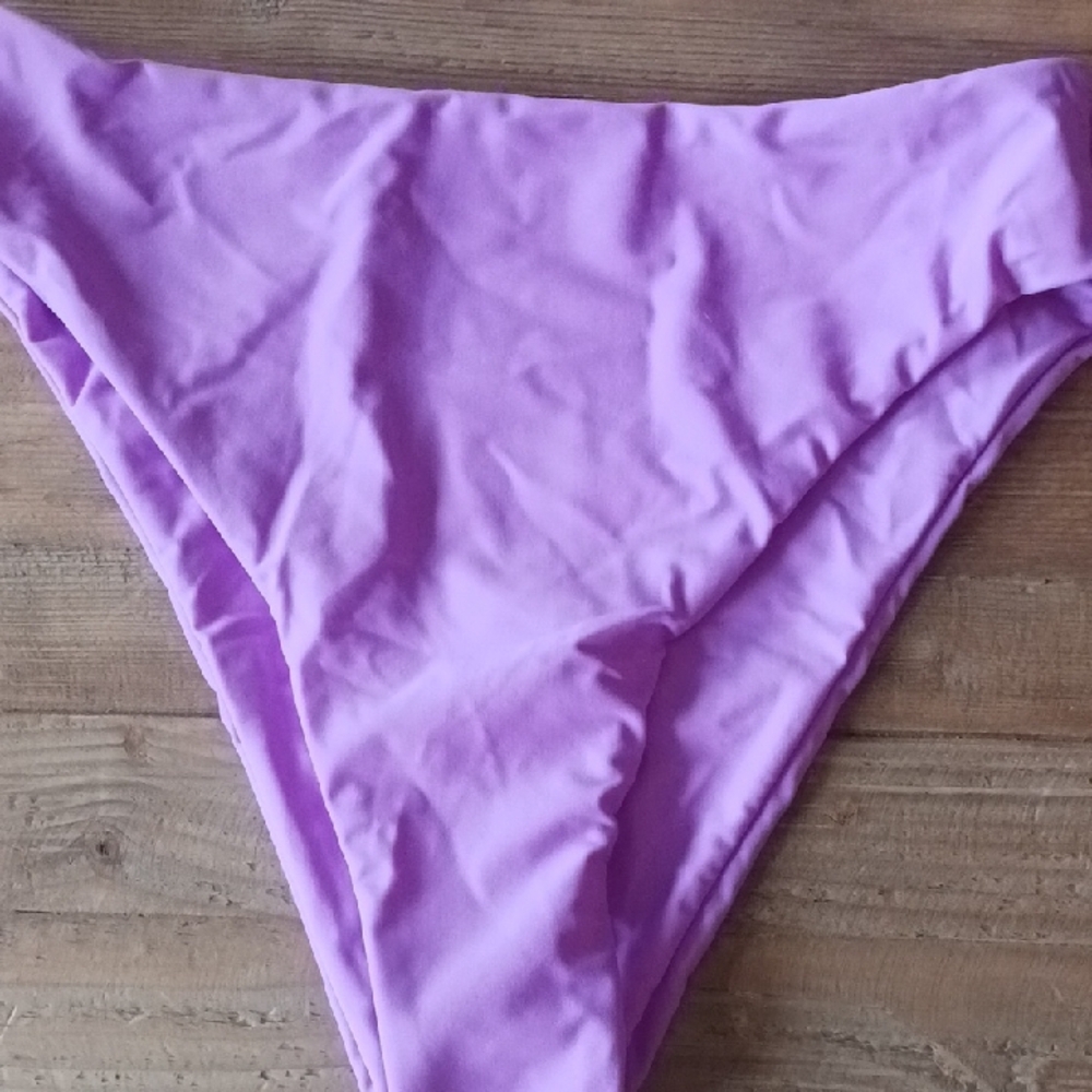Modern Purple Bikini with High-Waisted Bottoms, New, Hygeniec Liner, M - Picture 3 of 4